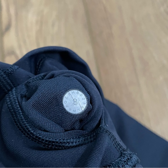 Lululemon Wunder Under Crop High Rise Full On Luxtreme Navy Blue - Picture 7 of 10